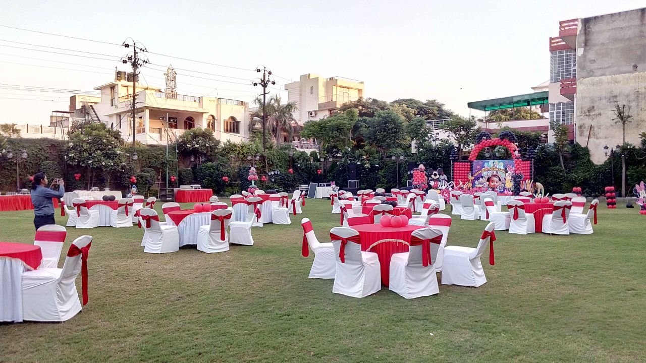 Hall Decor – birthday decoration in Jaipur