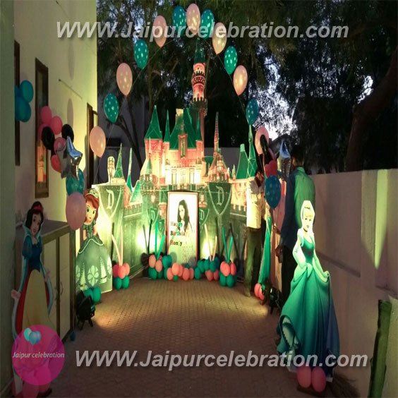 Selfi Booth – birthday decoration in Jaipur